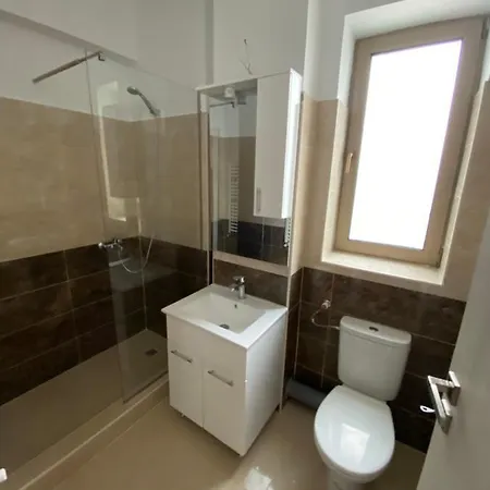 Viky Apartment *