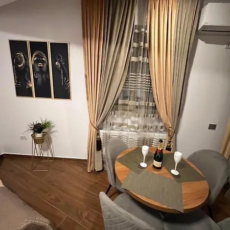 Viky Apartmán *